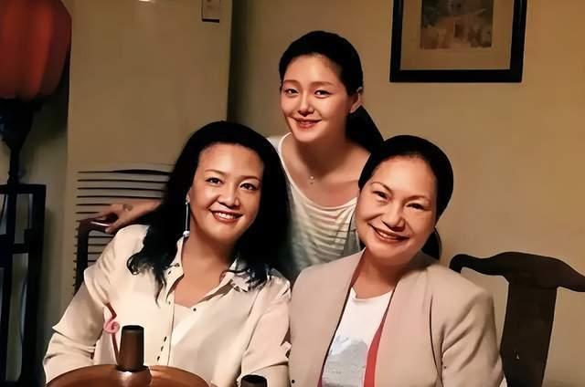 张兰爆料大s出轨最新